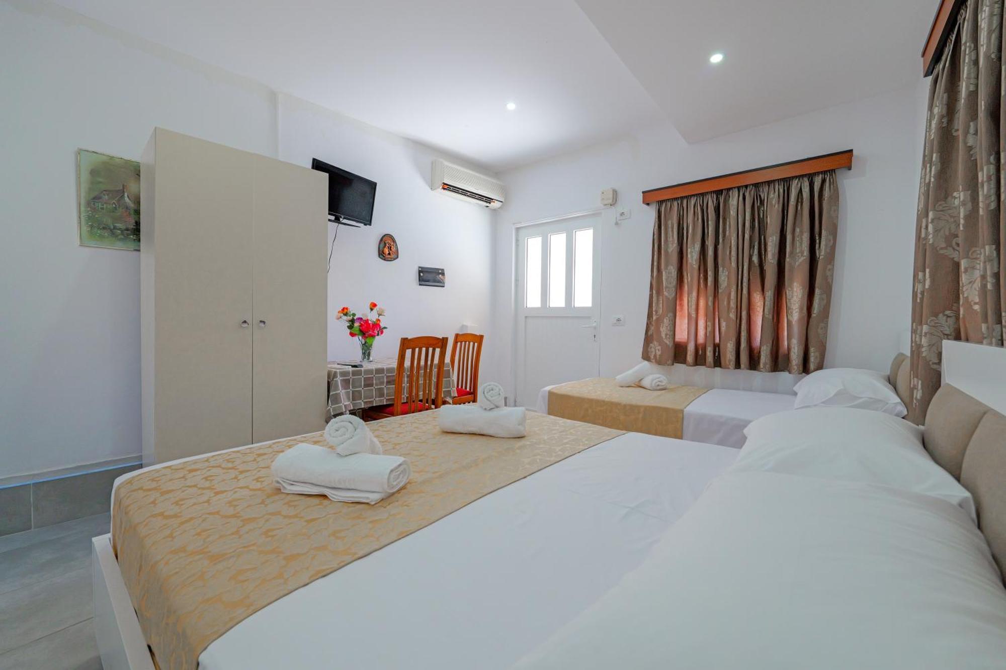 Villa Rafail Ksamil Ngoại thất bức ảnh
